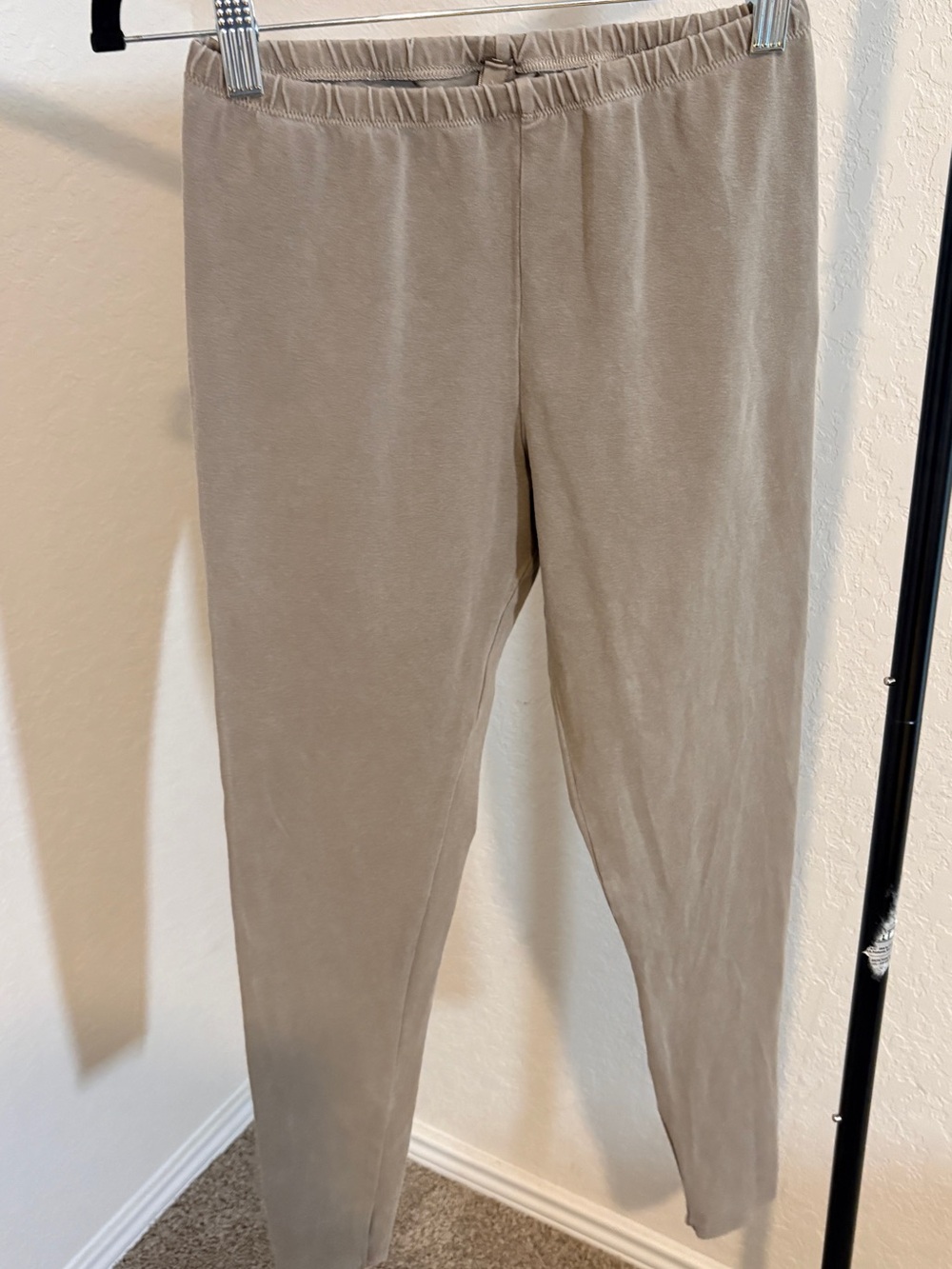 SKIMS Beige/Taupe Leggings